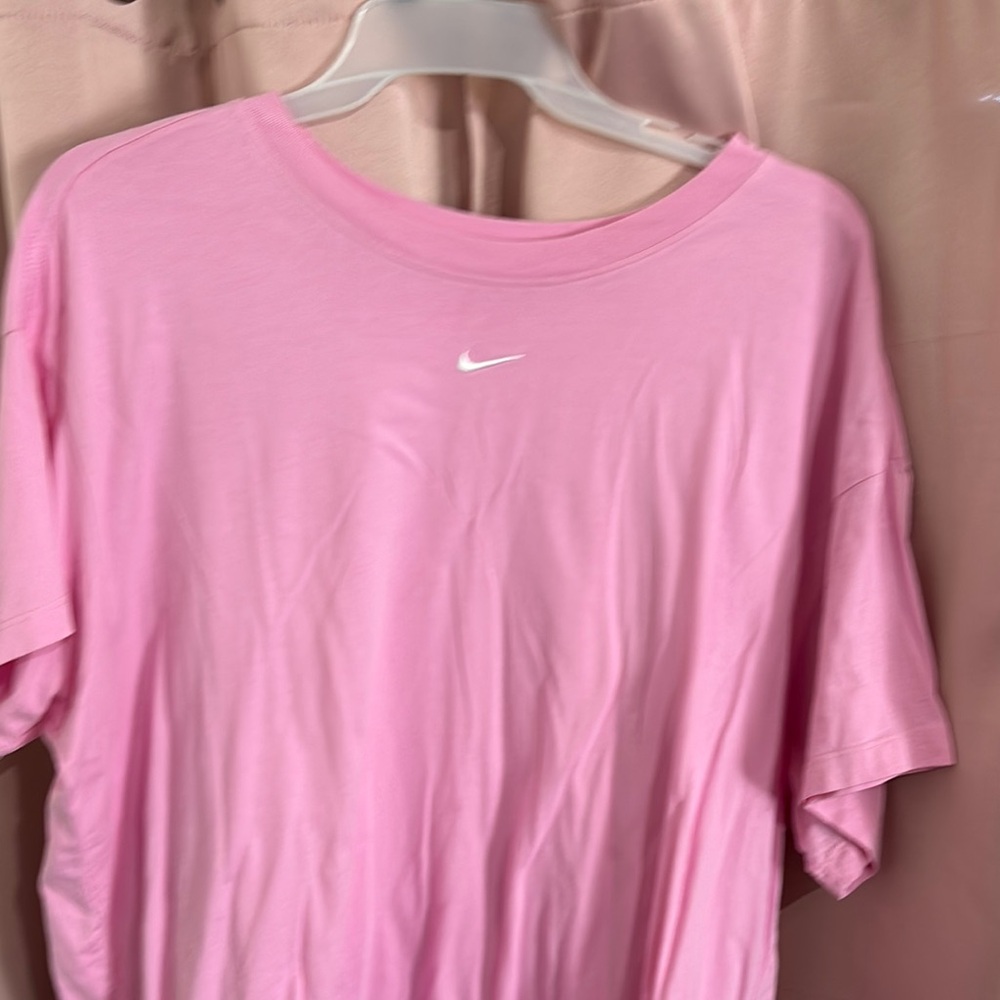 Plus size Nike Pink T-Shirt 2X